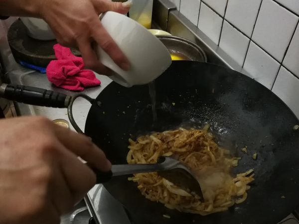 加入半碗水至1碗