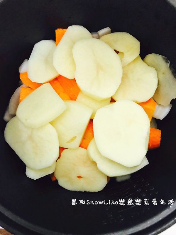 第三層鋪馬鈴薯