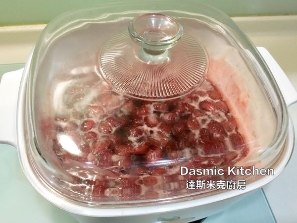 放置涼透，蓋上蓋子，放置室溫至隔天（夏天氣溫高，可以放冷藏！）