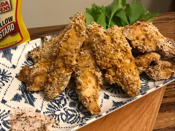 小心取下避免麵衣沾黏後擺盤完成