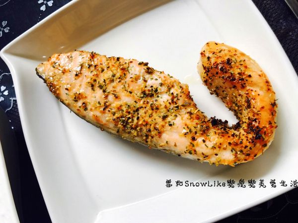 香料烤鮭魚完成~~~