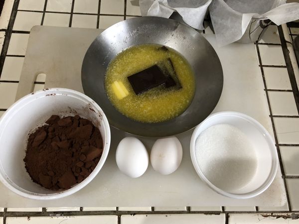 1.準備食材
2.烤箱預熱180度10分鐘