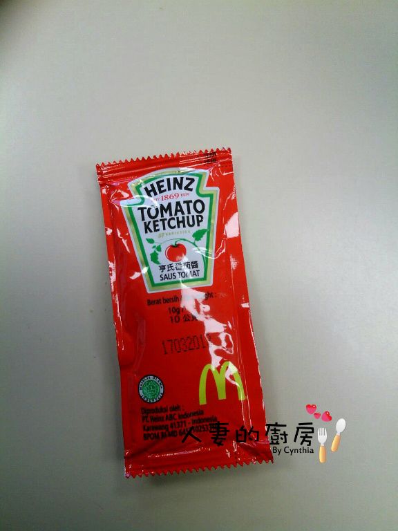 麥當當就是用亨氏蕃茄醬喔！
亨氏蕃茄醬哪裡買： http://shopping.pchome.com.tw/?mod=item&amp;func=exhibit&amp;IT_NO=DBAE7B-A56330175&amp;SR_NO=DBAI0M&amp;ROWNO=3 
亨氏活動網站：http://icook.tw/heinz 
