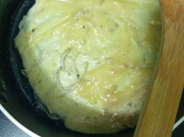 加少許油，攝氏140度每面煎2分鐘