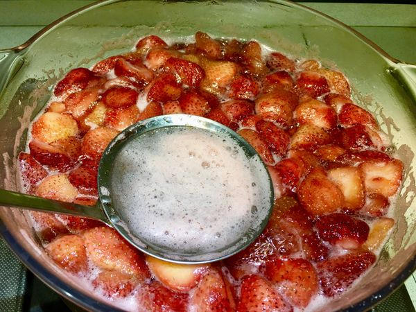 煮過程有泡泡時要舀出