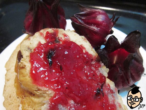 塗上麵包、土司，或是加入沙拉、冰砂等，都是百搭的好醬。一物多料理，省錢又健康！