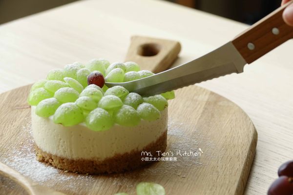 最後撒上糖粉就完成了!