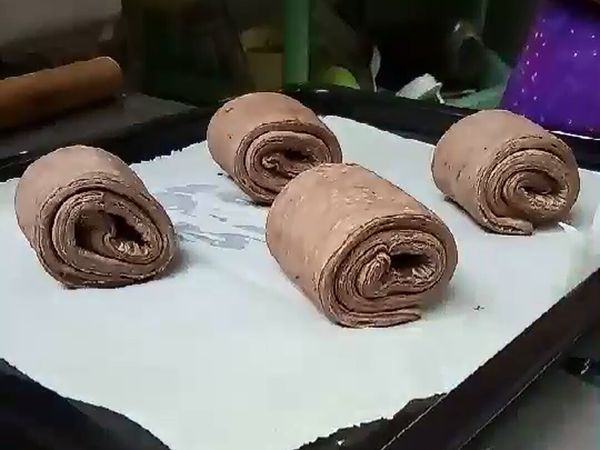 30公升烤箱放一盤四個
發酵1.5小時