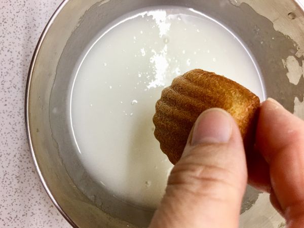 瑪德蓮沾上糖霜