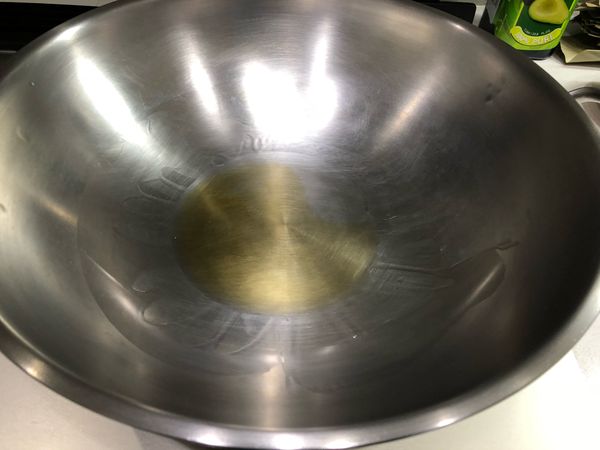 芥花油和麻油各一大匙