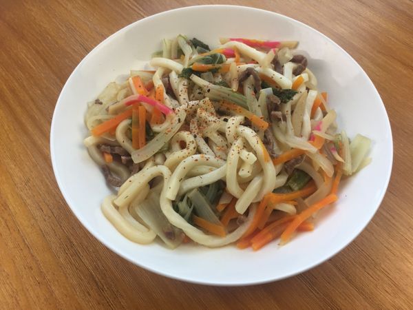 料多味美的炒烏龍出爐囉~