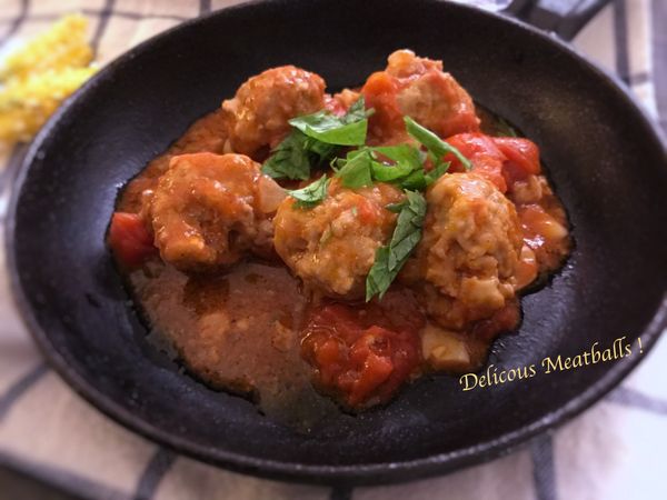 加糖、鹽和黑胡椒少許，調整至喜歡的鹹淡，即完成