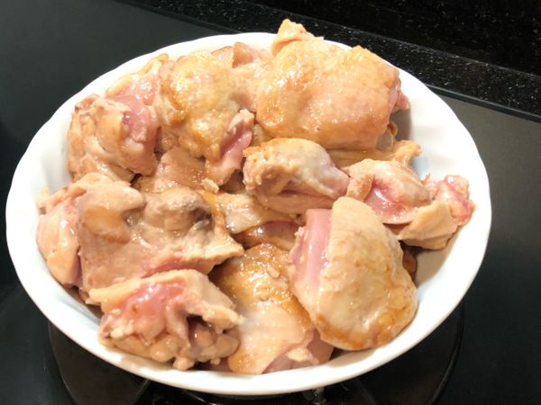 起鍋切塊備用。