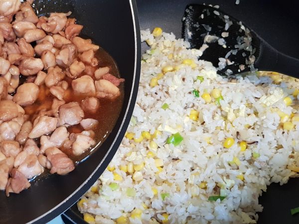 最後加入剛剛的照燒雞肉