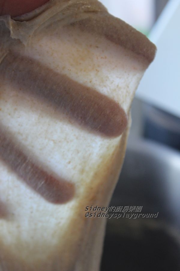 至薄膜出現,因為自我分解法,麵筋以生成,所以攪打麵團很迅速,也容易因為攪拌力道拿捏不好造成斷筋問題