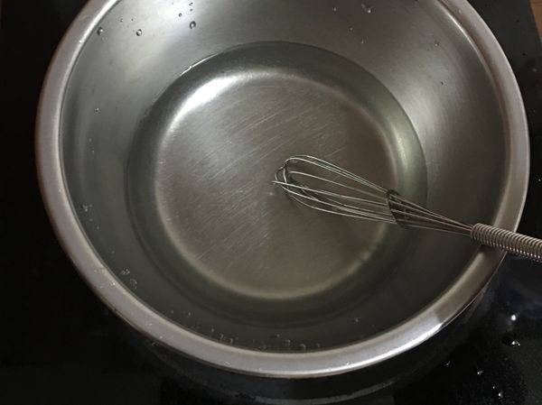 融化後關火，放涼備用