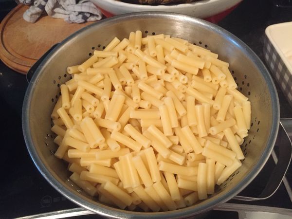 然後瀝乾水份待用。