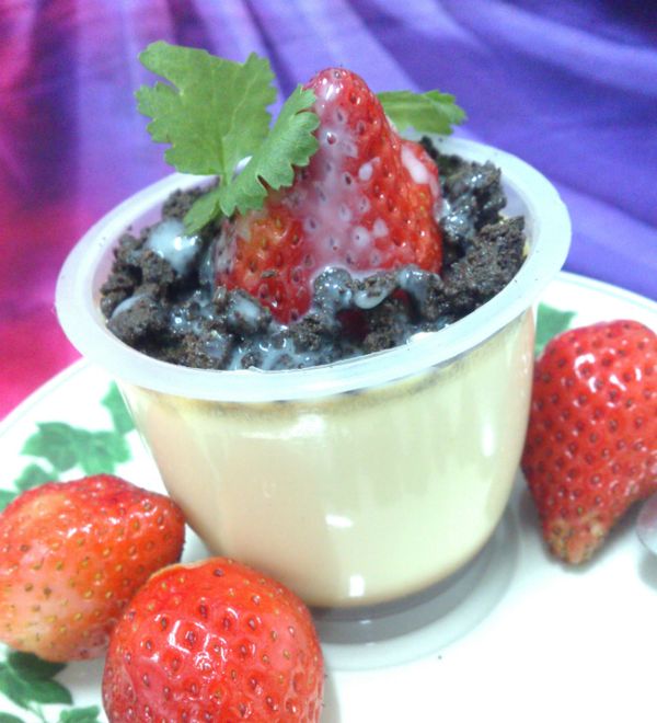 然後隨手摘個綠色的葉子點綴一下就大功告成嚕~這樣真的超好吃的呀~無論是大人小孩都好愛喔~