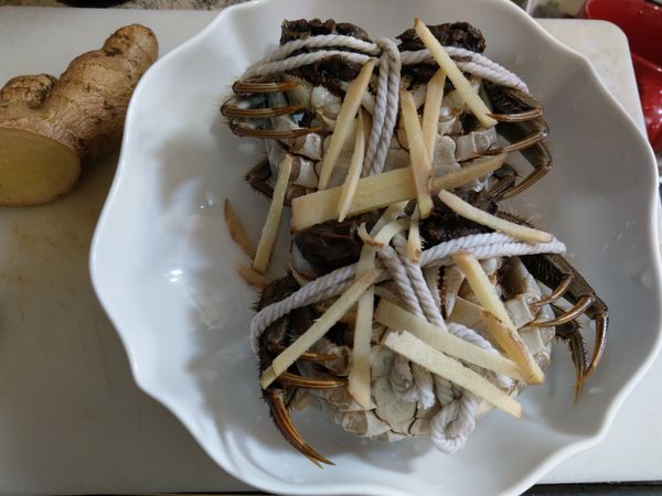 薑片切絲，亂放即可