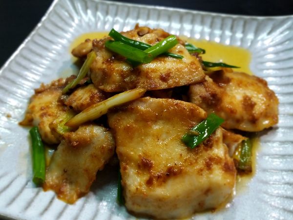 超級下飯的沙茶魚片就完成囉！

歡迎來我的FB粉絲專頁逛逛喔
https://www.facebook.com/jessica.love.cooking/