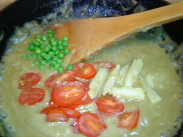 加入[配菜]略炒