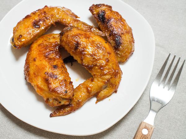 ＊同場加映，吃不完的雞翅回烤也好好吃喔！