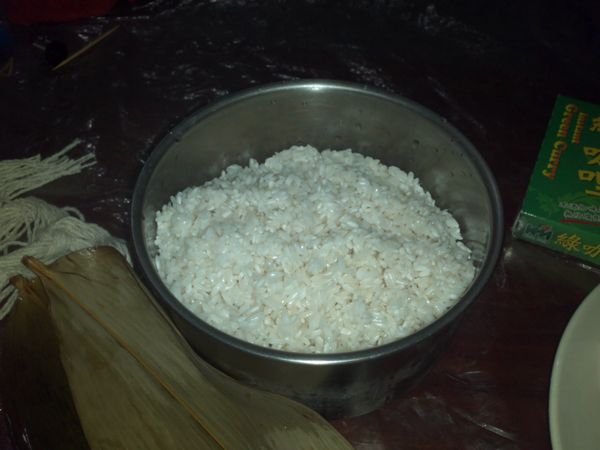將準備好的糯米(先泡水四小時)