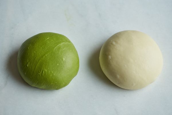 將兩種麵糰靜置休息20分鐘。