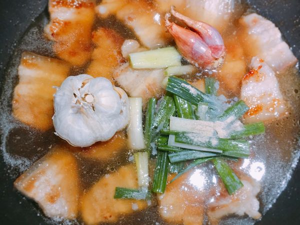 最後加入2碗水攪拌