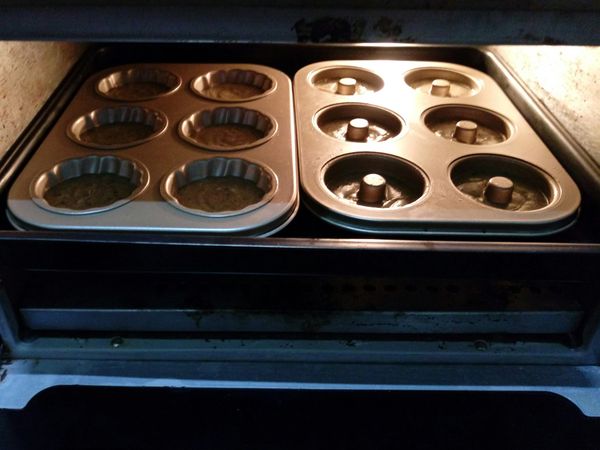 進烤箱，放中層，烤15分