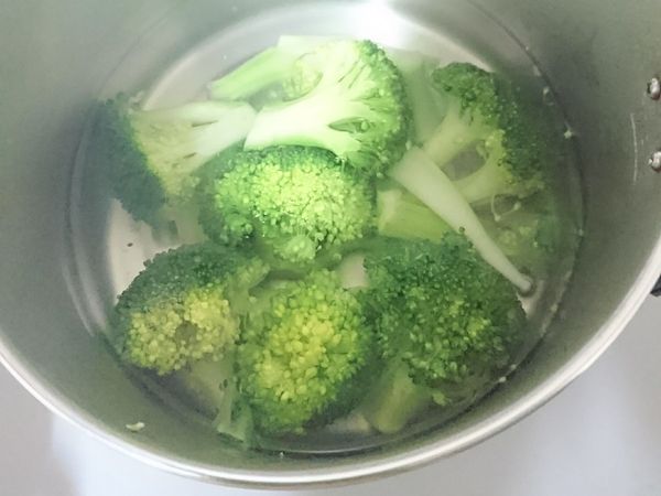 水煮花椰菜