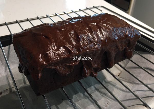 待涼後可淋上甘納許即完成