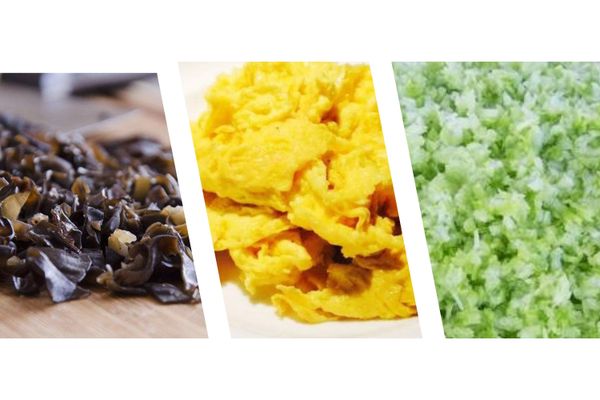 白菜、木耳切碎备用，鸡蛋炒熟备用；