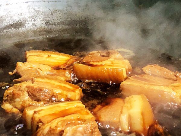 不用燒到全乾，醬汁燒得差不多就可以關火了。