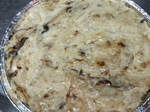 置入電鍋（底層用蒸架）
外鍋加3.5杯水蒸熟