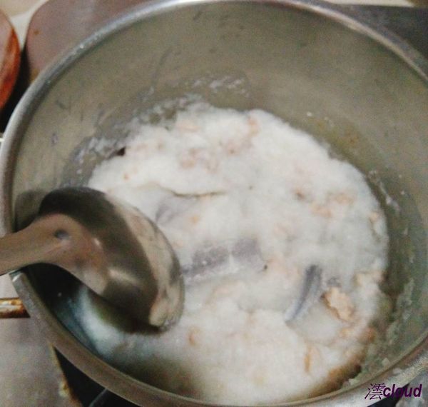 粉漿水會慢慢變的黏稠，成黏糊狀就可關火