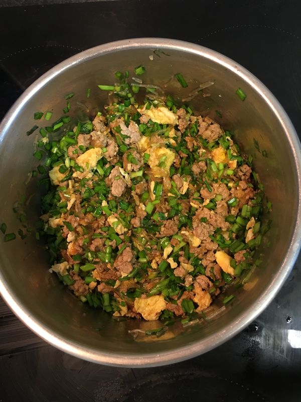 攪拌均勻, 內餡完成.