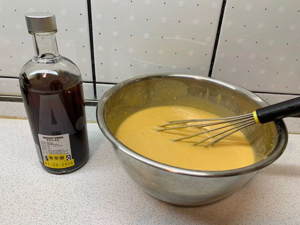 再加入自製香草醬