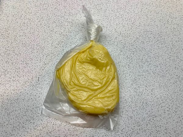 入袋中後入冰箱冰鎮備用