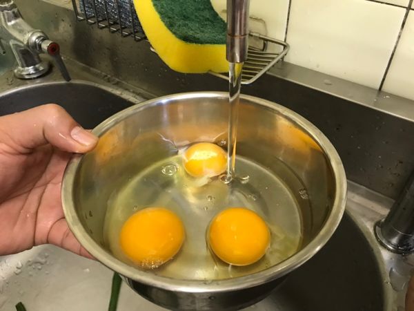 加入1:1的水量。