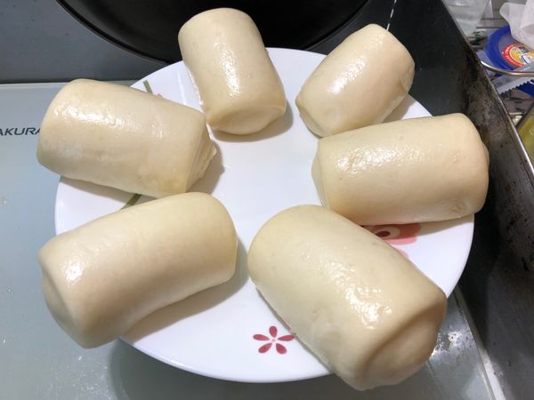 這是另一鍋成品～麵團有揉的較光滑，蒸起來比較漂亮