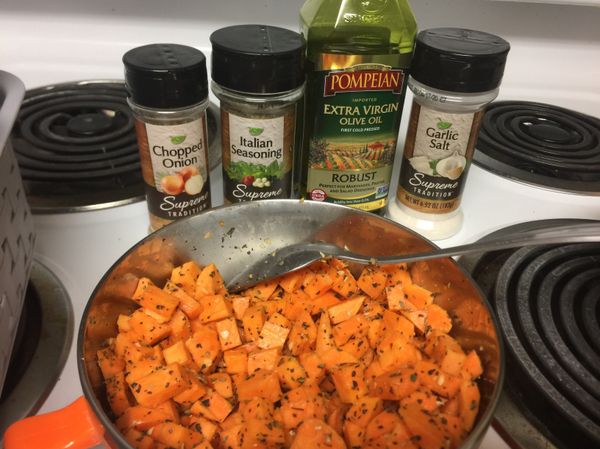 加入全部的調味料並攪拌均勻