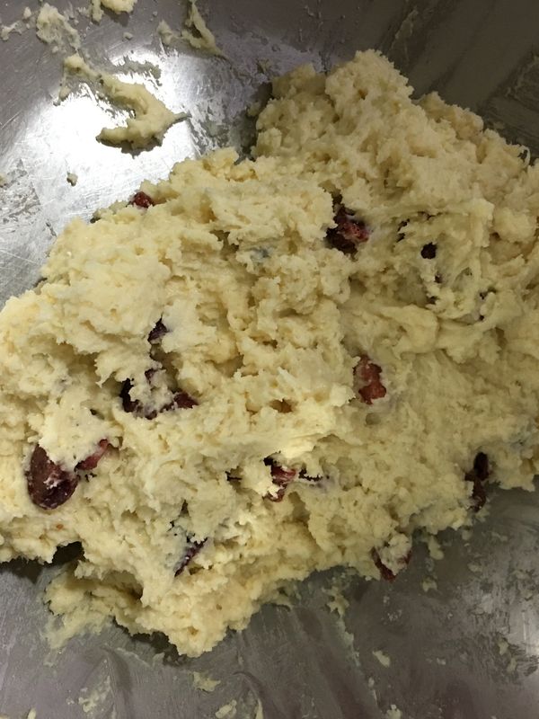 混合後看起來的樣子(看起來很濕軟是正常的)