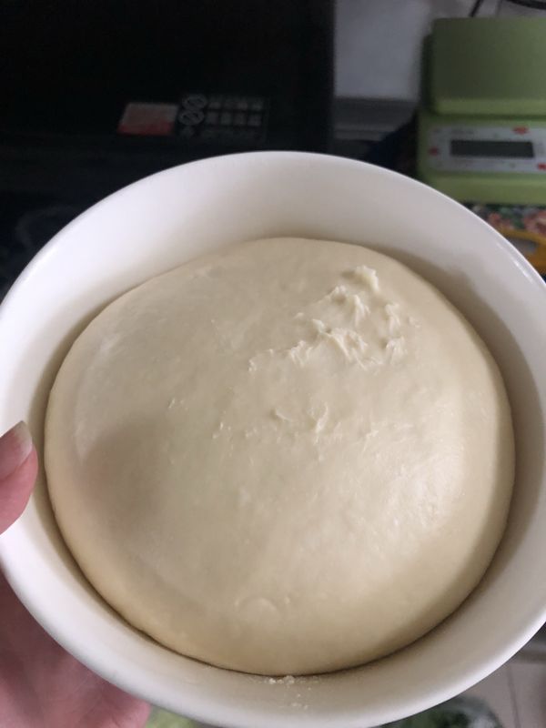 發了半小時的樣子

我還有將烤盤換熱水，再發10分鐘