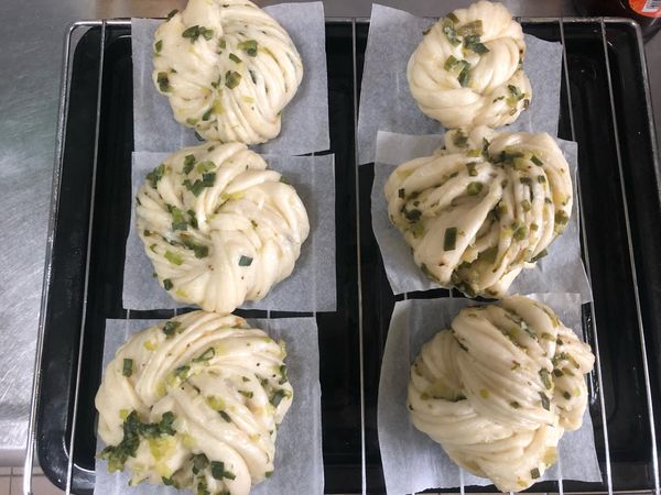 成品

左邊三顆是瓦斯爐
右邊三顆是電鍋

但口感都一樣❤️❤️❤️