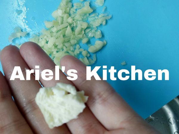 考量到健康，奶油我放一點點有香氣就好。