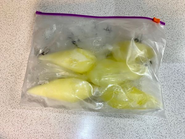 放入冷凍櫃保存
蛋白可用來做天使蛋糕 費南雪 馬卡龍 蛋白餅乾 烤蛋白霜 棉花糖 ……