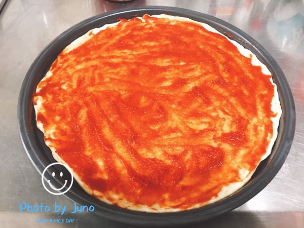 抹上番茄醬（依個人喜好）