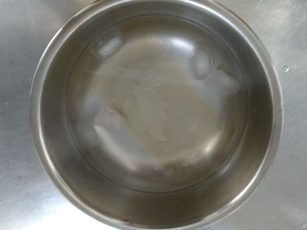 吉力丁片*3片，先泡冰水泡軟