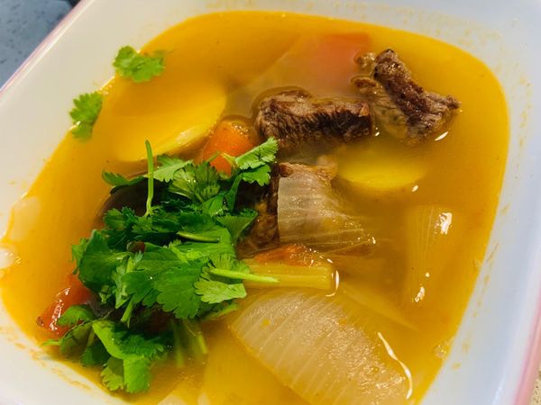 30分鐘，好吃又營養的一鍋清燉牛肉湯就完成囉!